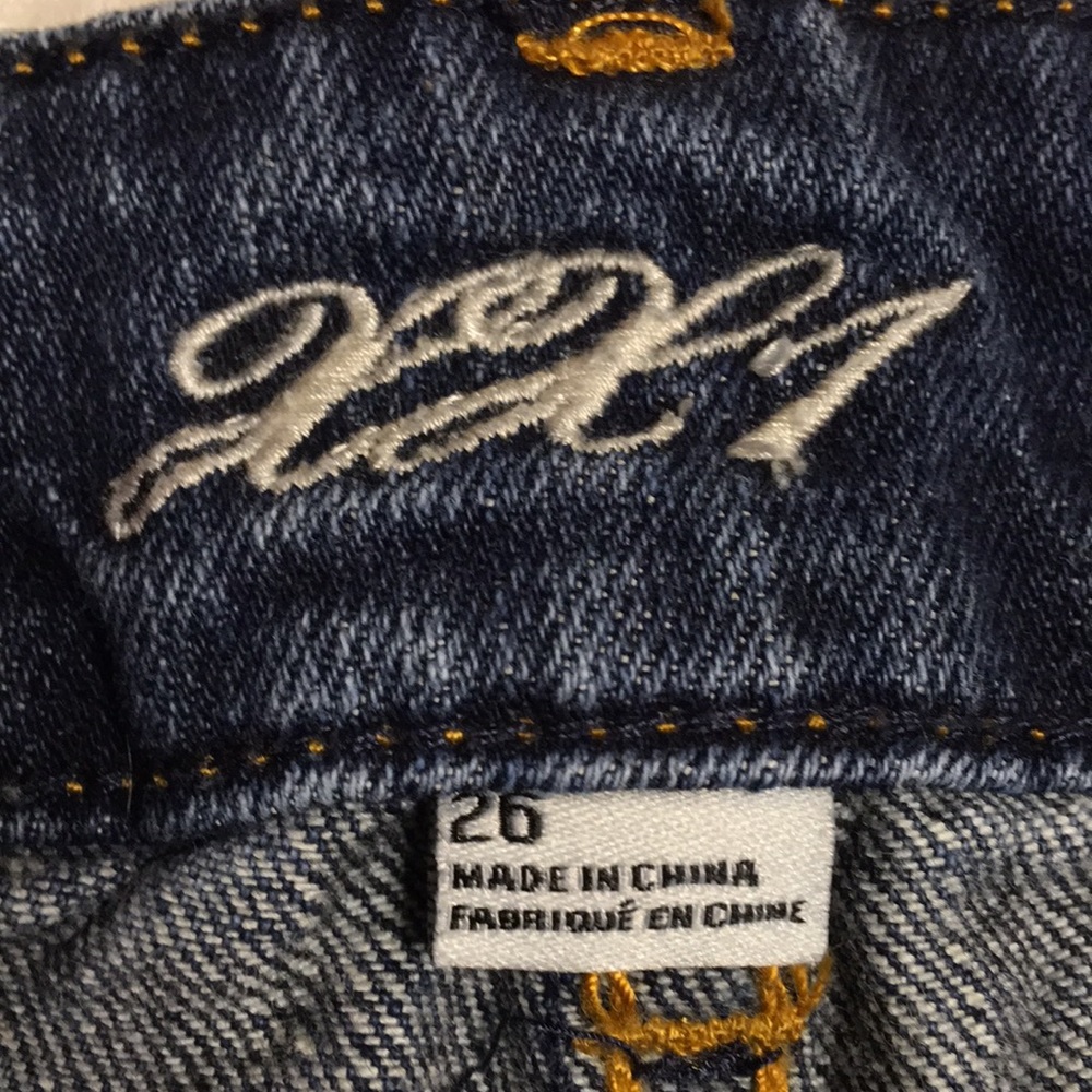 NWOT XXI Jean Shorts W26 - Picture 2 of 7